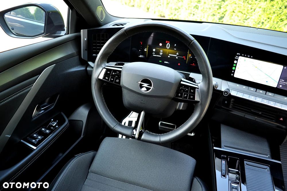 Opel Astra 1.2 T GS S&S - 26