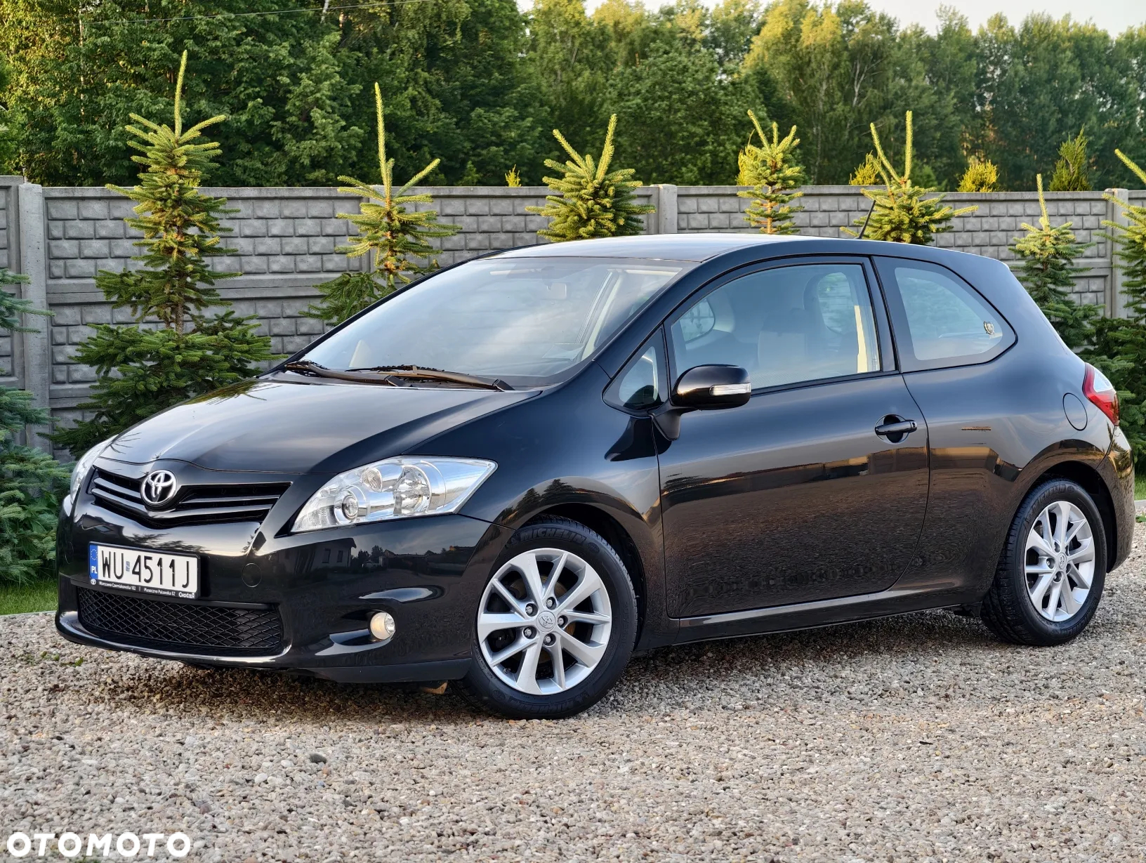 Toyota Auris 1.6 Premium - 16