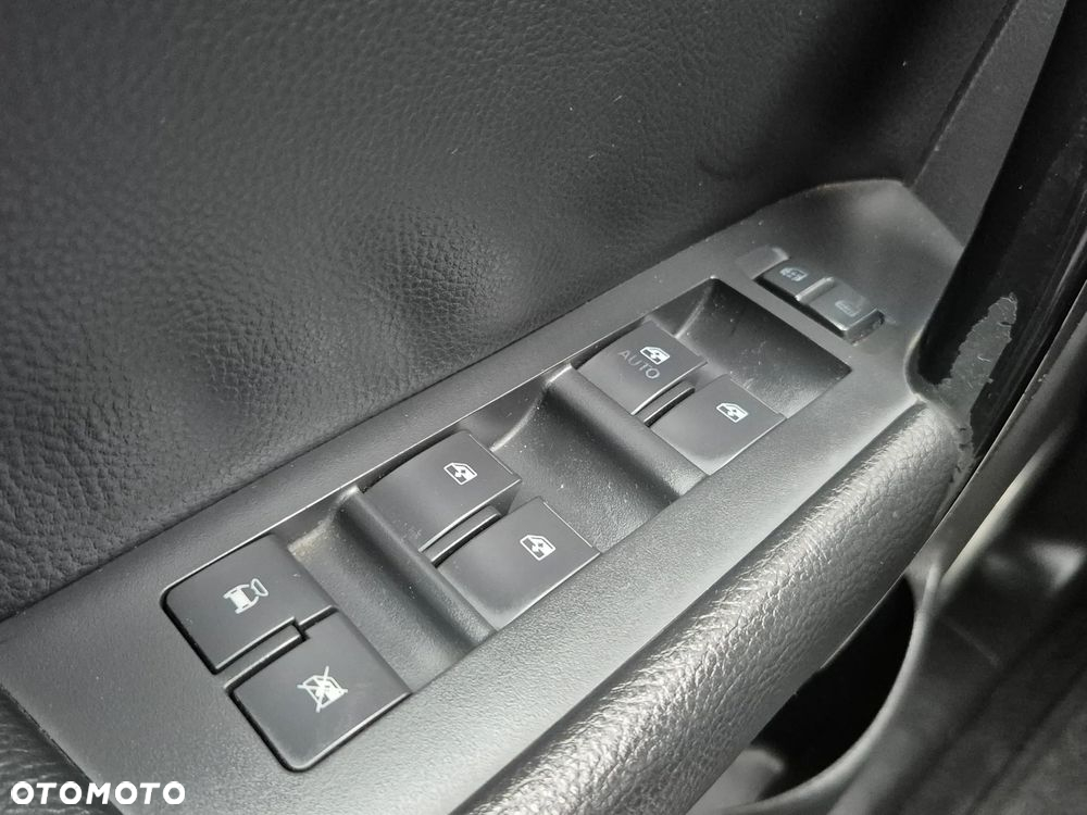 Chevrolet Captiva 2.0 d LS - 14