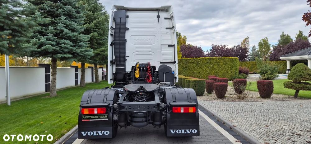 Volvo VOLVO///FH///500///GLOBETROTTER/ XXL///2018///NOWE OPONY/// ZABUDOWY MIĘDZYOSIOWE/// WYŚWIETLACZ OBCIĄŻENIA/// STANDARD/STAN BARDZO DOBRY - 7