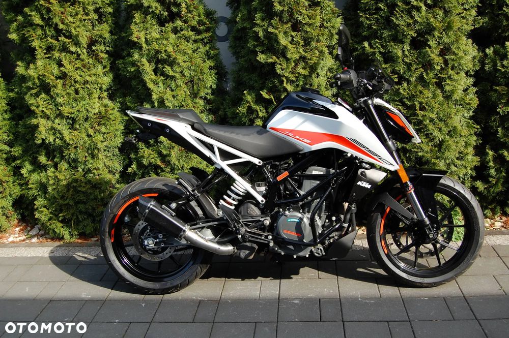 KTM Duke 390 - 2