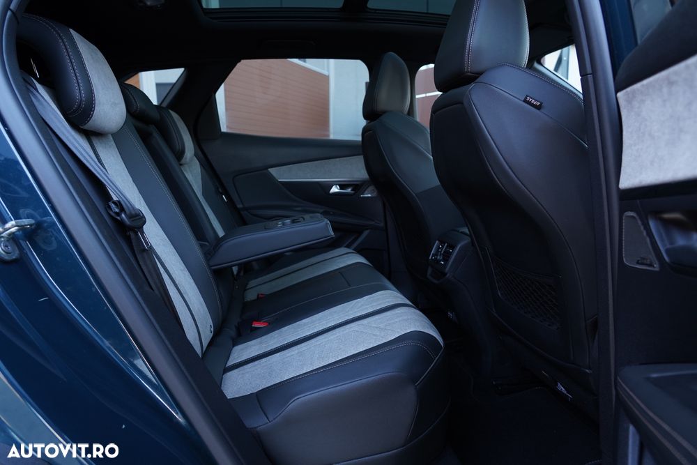 Peugeot 3008 PHEV EAT8 4X4 GT Pack - 21