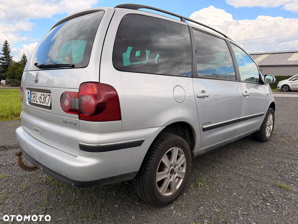 Volkswagen Sharan 2.0 TDI Highline - 5