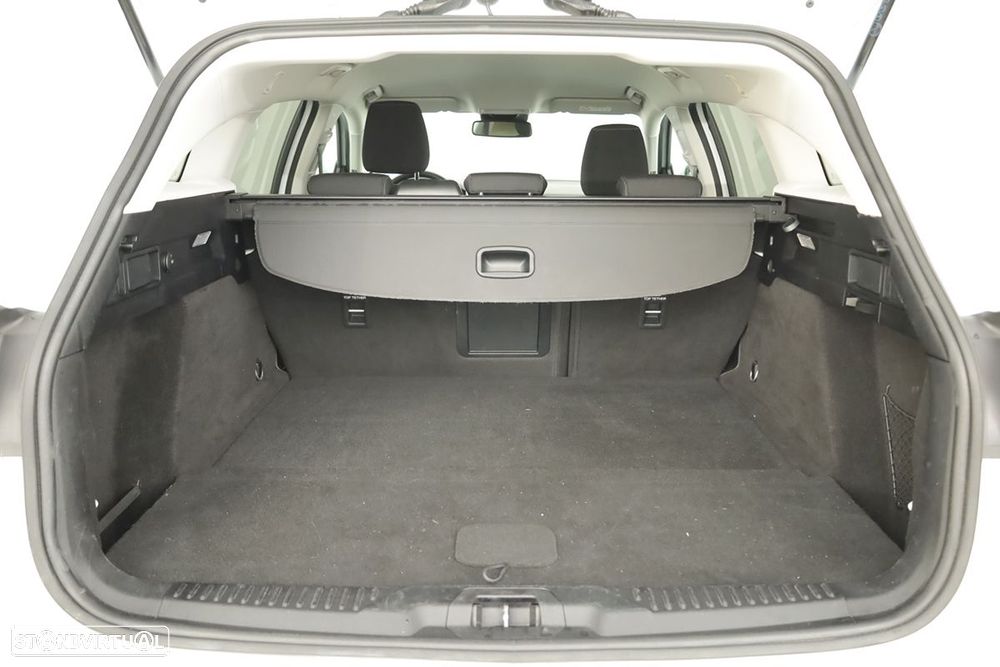 Ford Focus SW 1.0 EcoBoost Active X Aut. - 23