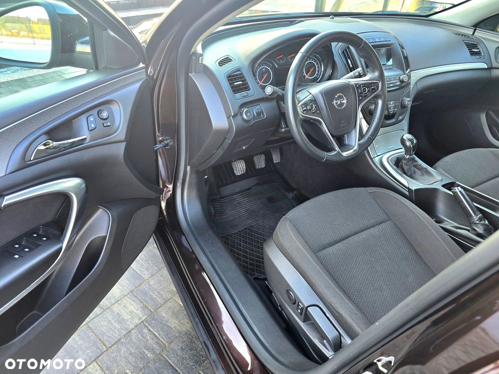 Opel Insignia 1.6 T Edition S&S - 16