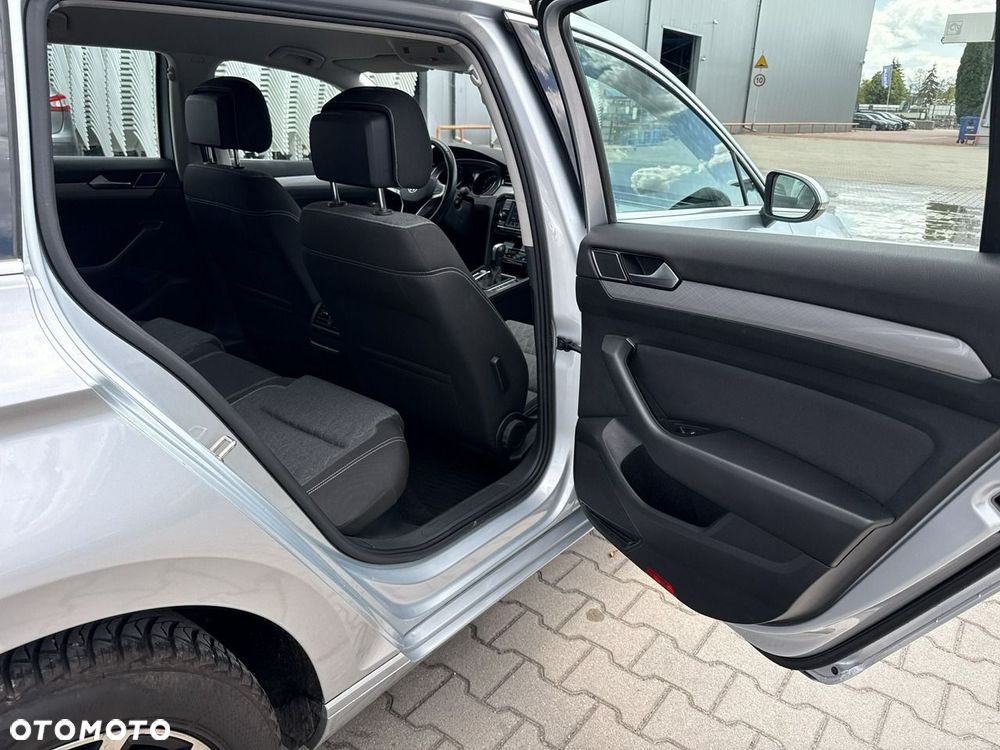 Volkswagen Passat 1.5 TSI EVO Business DSG - 17