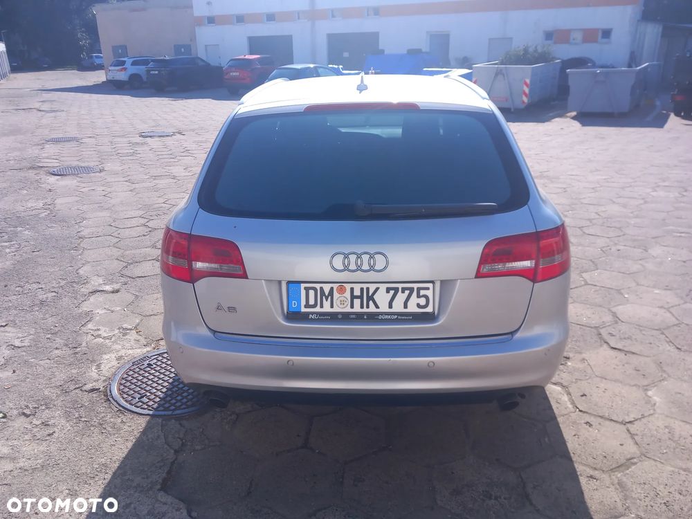 Audi A6 - 4