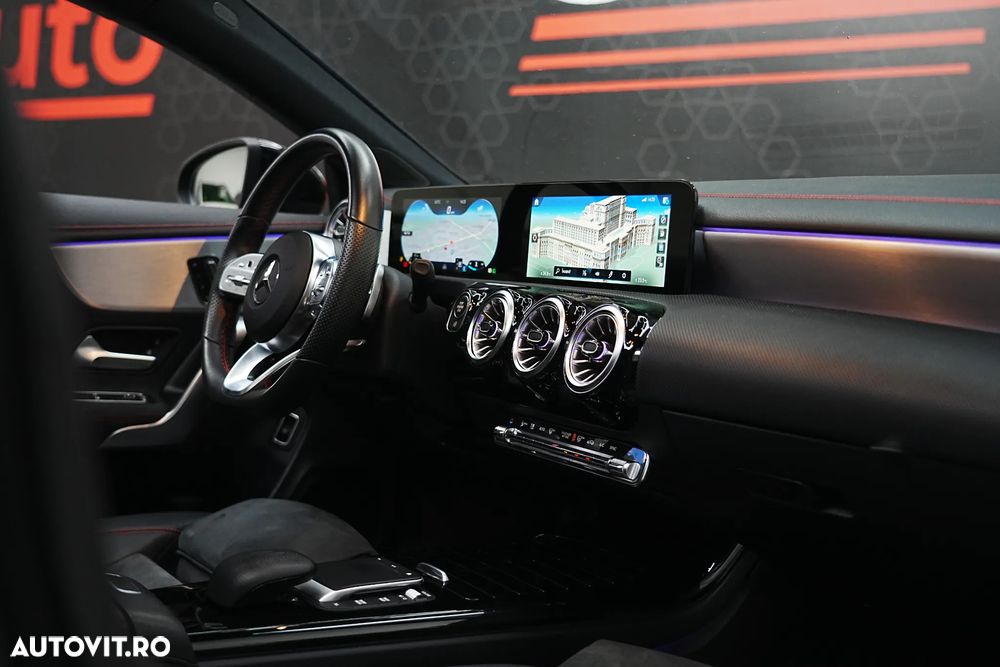 Mercedes-Benz CLA 200 7G-DCT AMG Line - 11