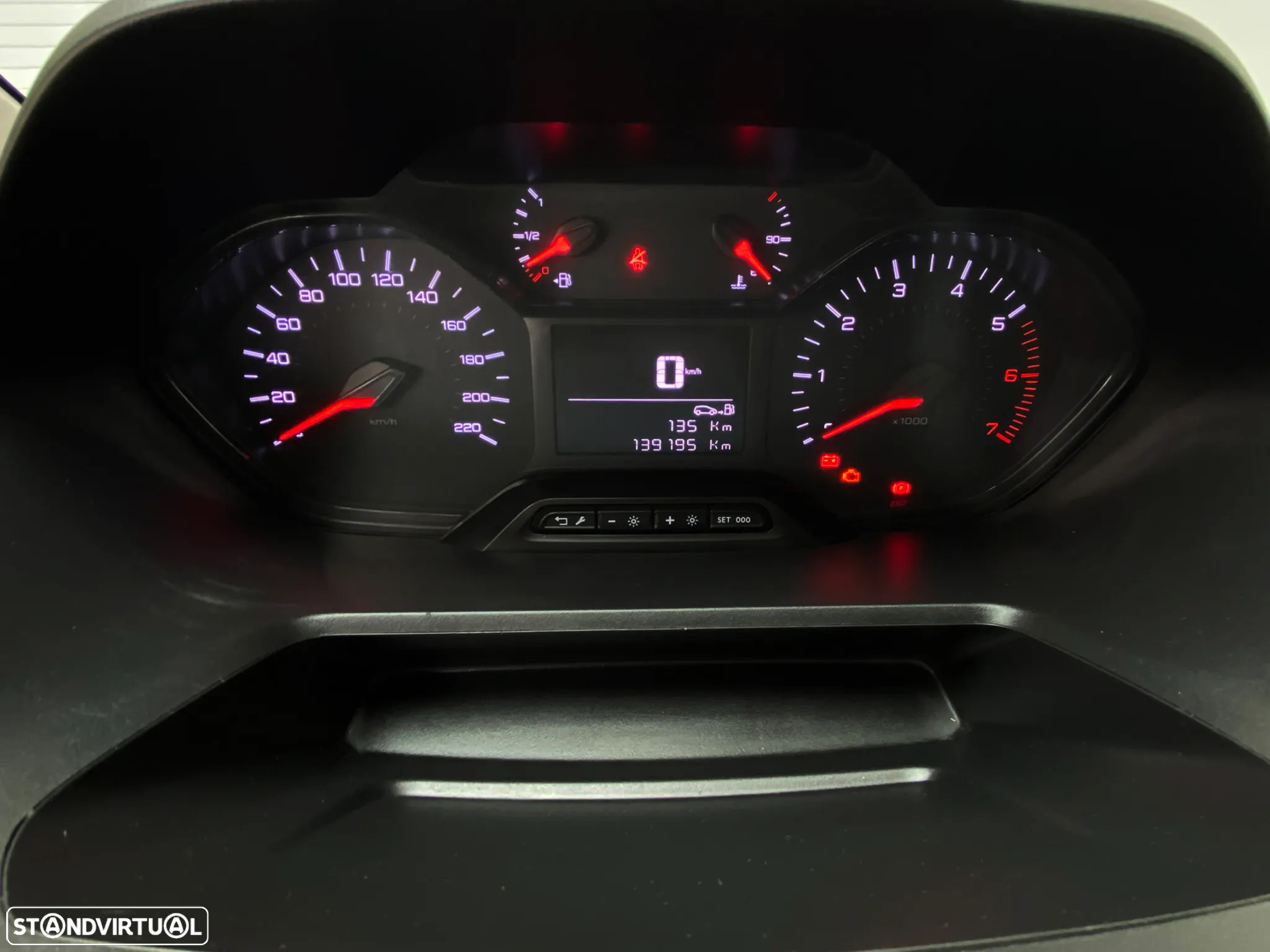 Peugeot Partner 1.5 Hdi Pro Standard - 10