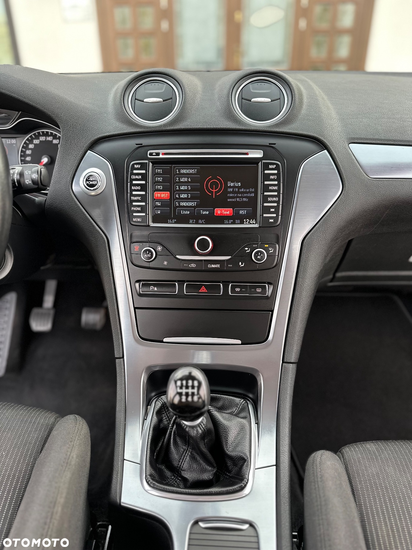 Ford Mondeo 2.0 TDCI Titanium X - 26