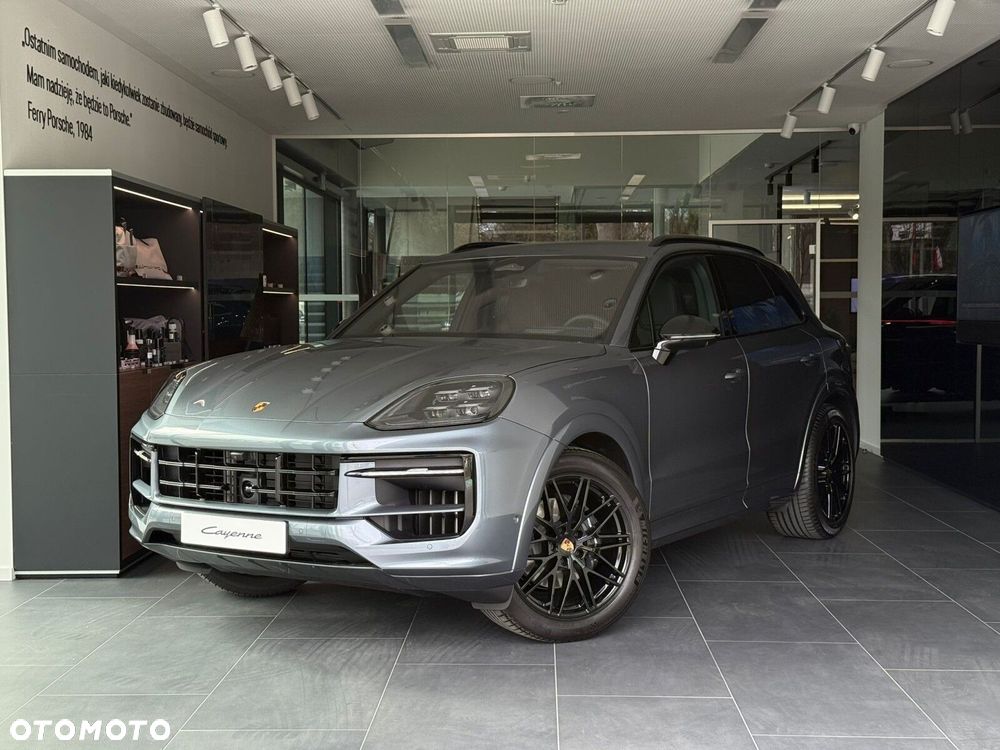 Porsche Cayenne - 3