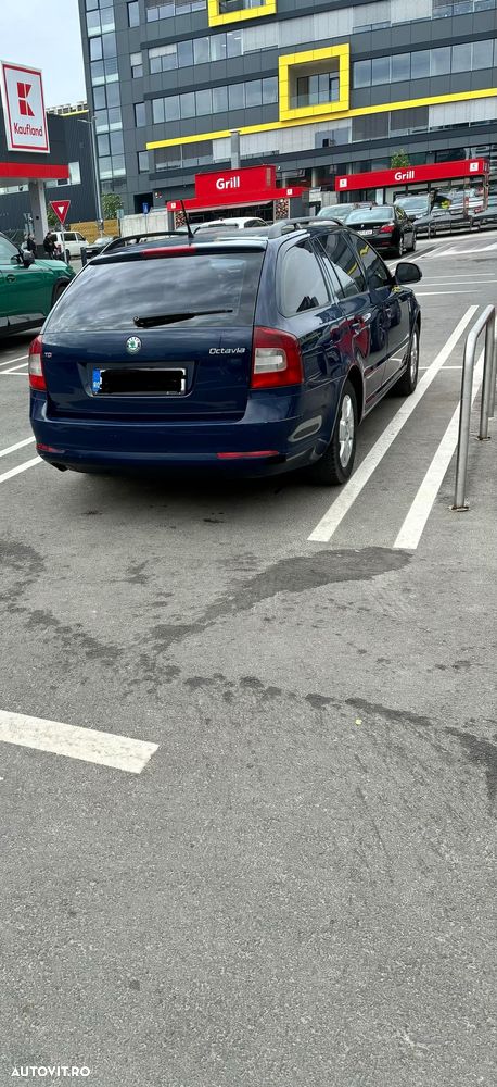 Skoda Octavia 2.0 TDI Elegance - 3