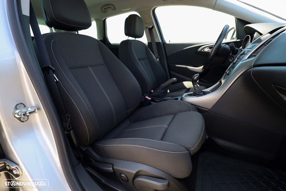 Opel Astra Sports Tourer 1.7 CDTi Cosmo - 11