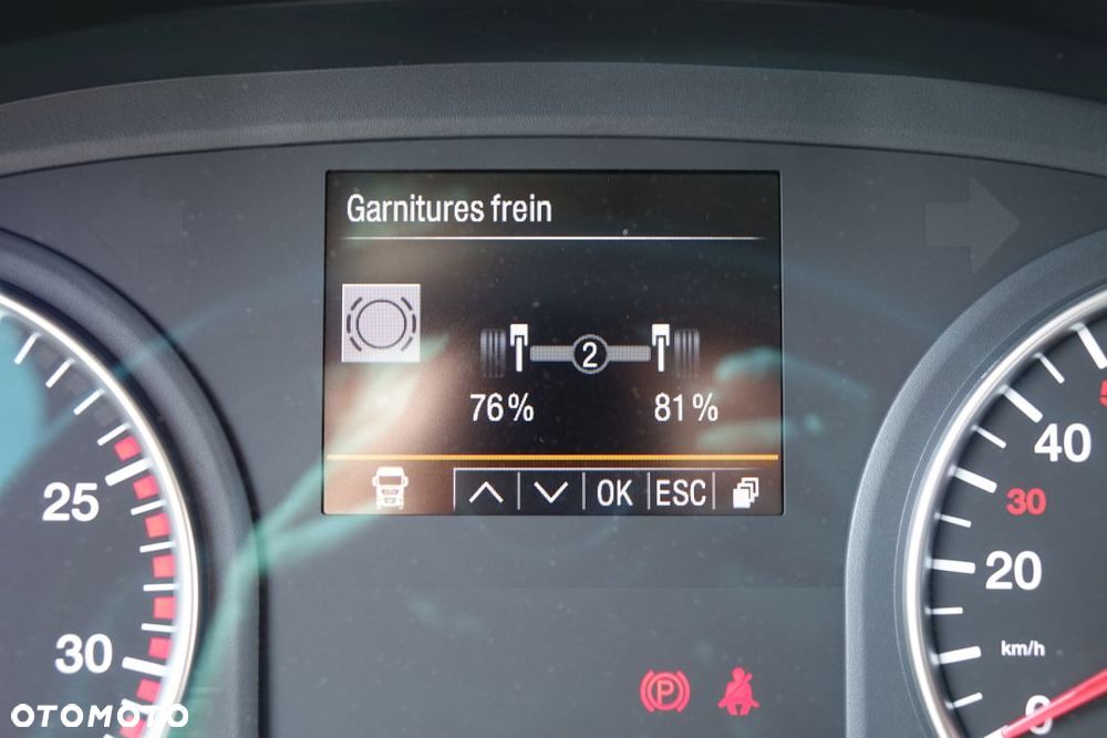 MAN TGX 18.470 4x2 BLS / XLX / STANDARD / EURO 6 / AUTOMAT / RETARDER / KLIMATYZACJA POSTOJOWA / LODÓWKA / 2 ZBIORNIKI - 30