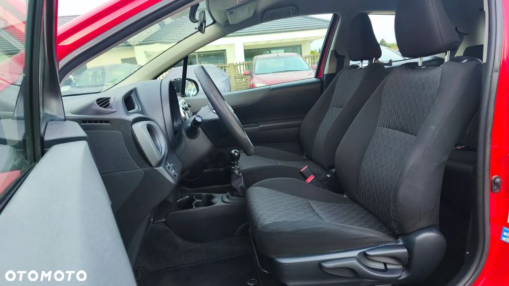 Toyota Yaris - 18