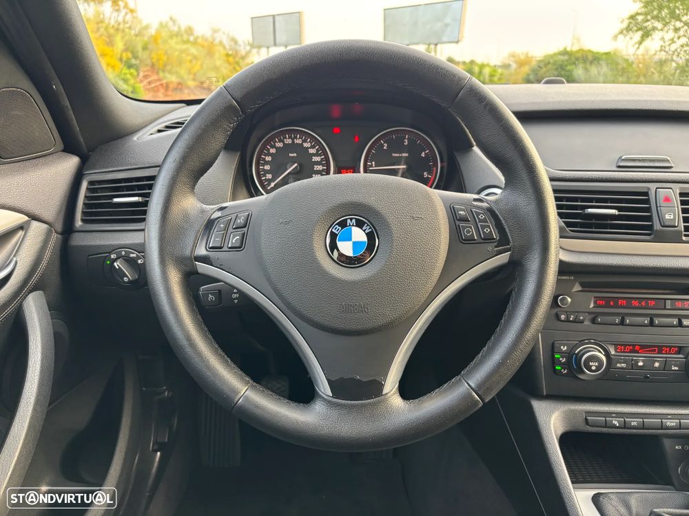 BMW X1 18 d sDrive - 14