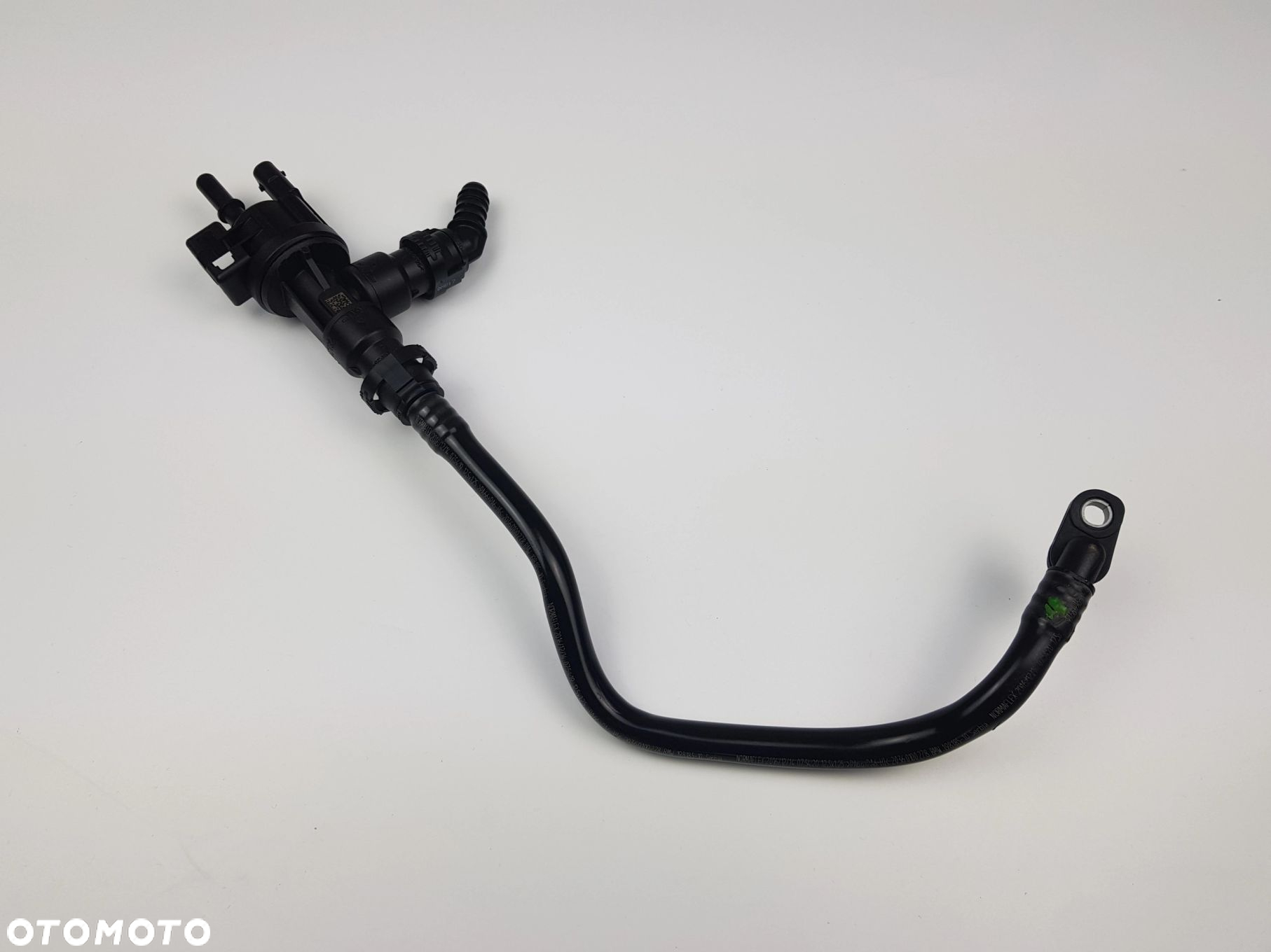 Przewód Zawór odpowietrzający zbiornik paliwa BMW G20 G30 7643106 - 2