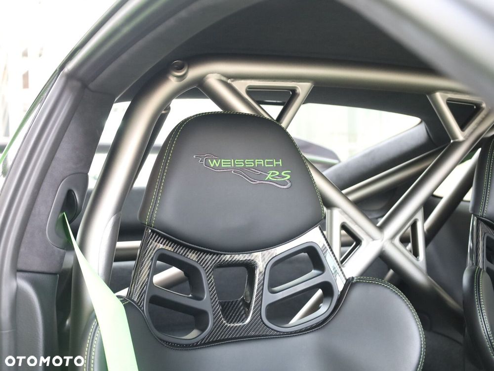 Porsche 911 - 25