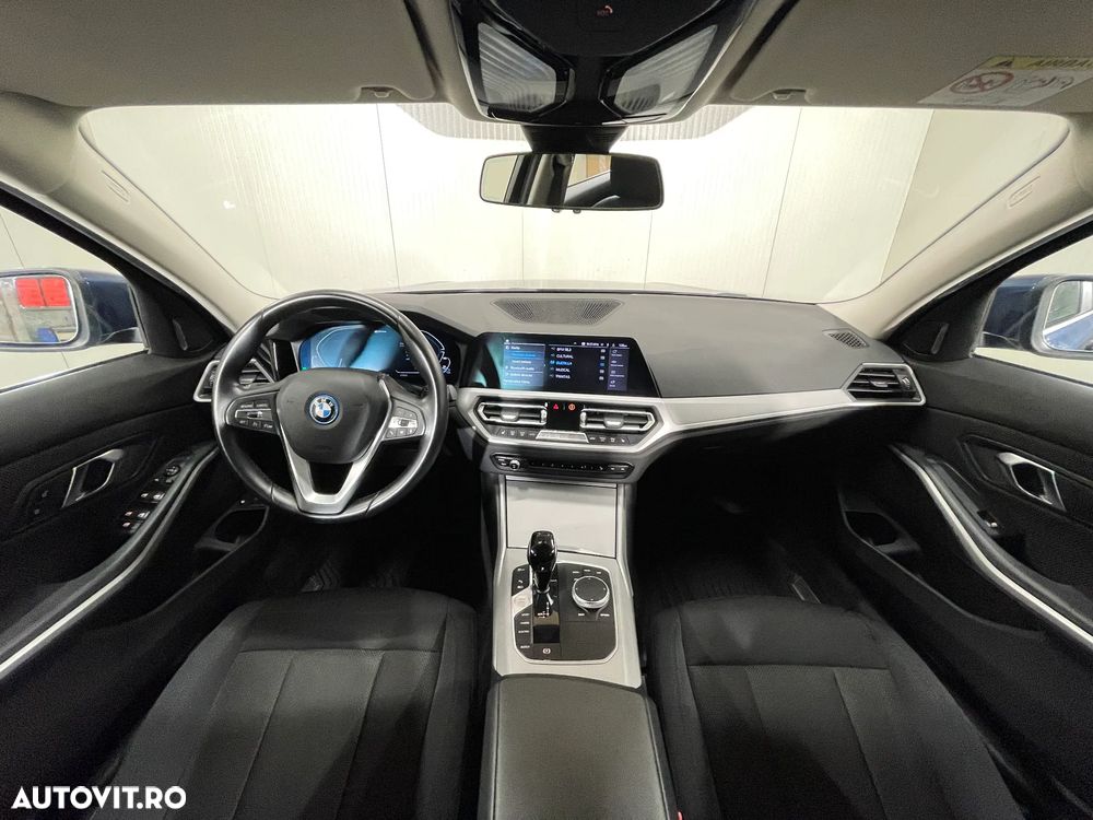 BMW Seria 3 320e AT PHEV - 7