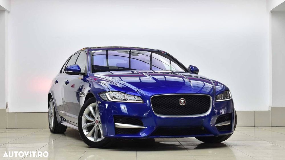 Jaguar XF 20d AWD R-Sport - 4