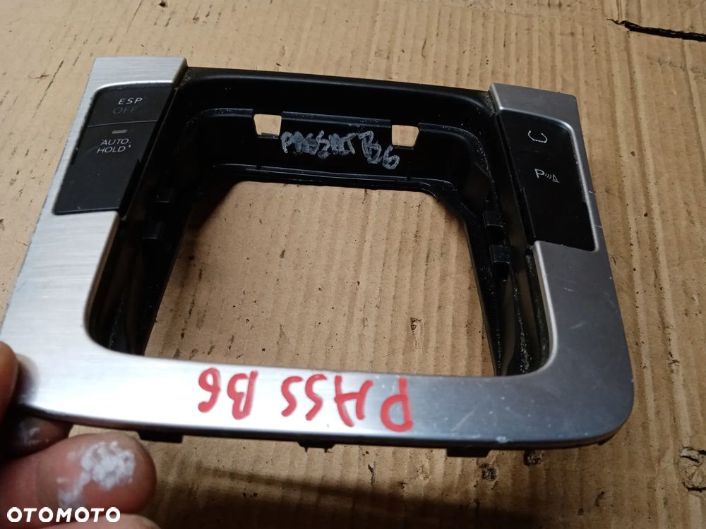 Ramka dekor tunelu wybieraka VW Passat B6 3C0864263A - 9