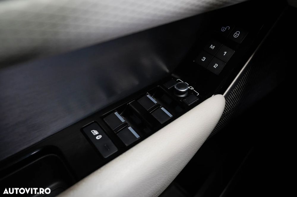 Land Rover Range Rover Velar 2.0 R-Dynamic - 26