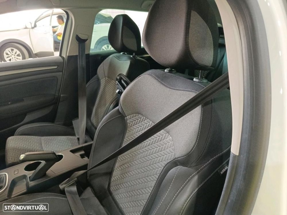 Renault Mégane Sport Tourer 1.5 Blue dCi Limited - 6