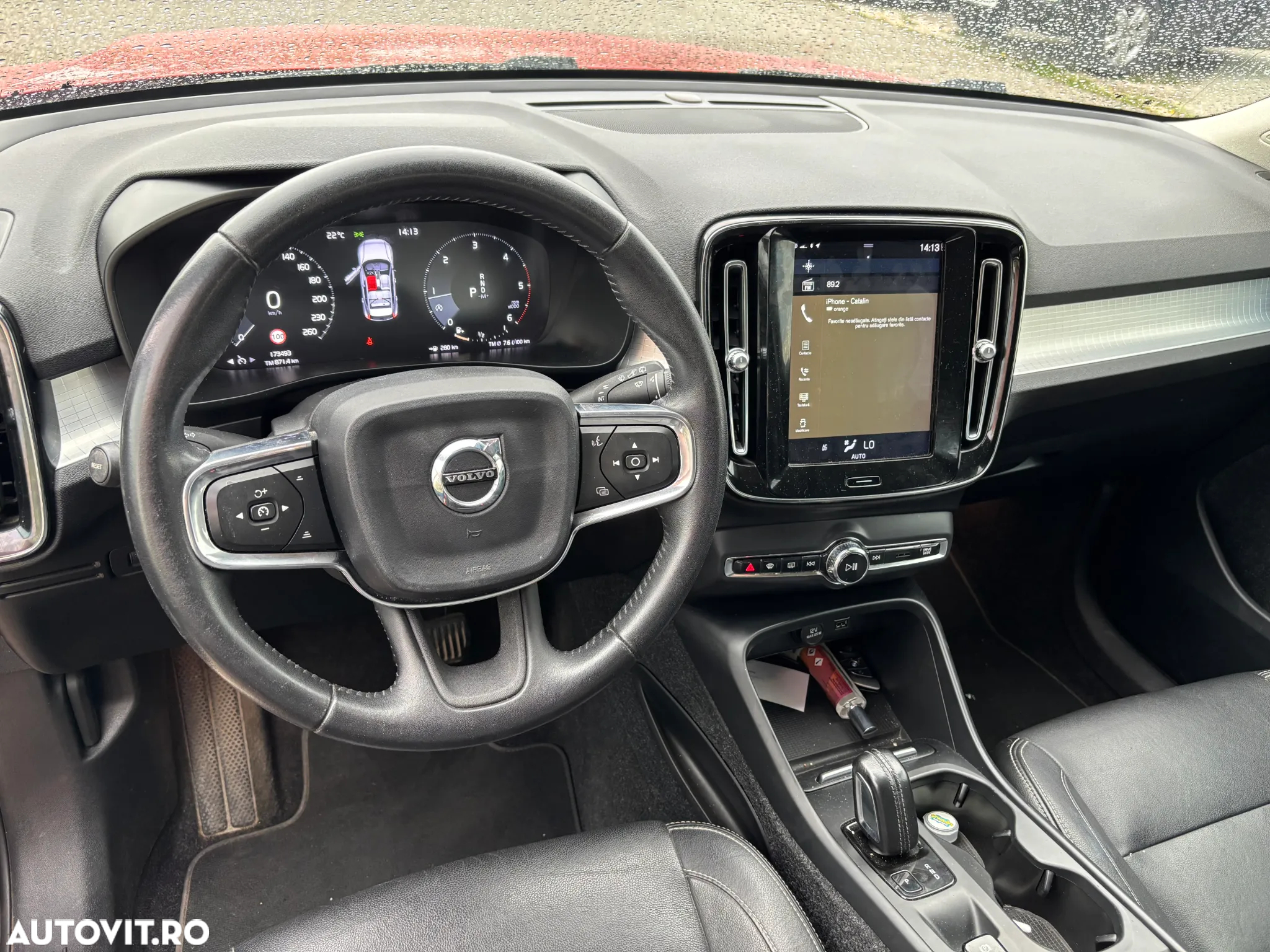 Volvo XC 40 D4 AWD Geartronic Momentum - 24
