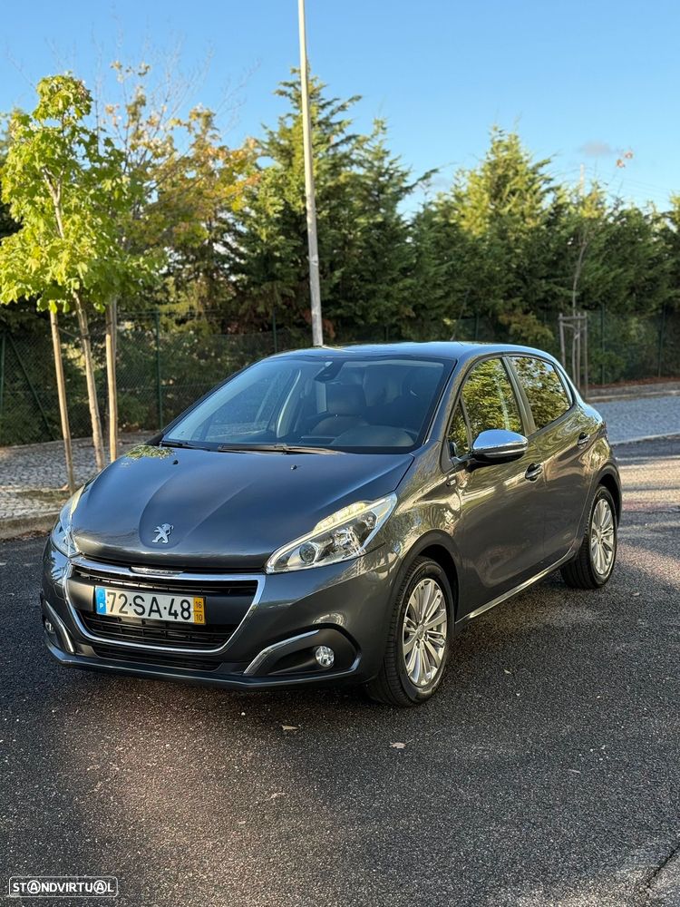 Peugeot 208 1.6 BlueHDi Allure - 1