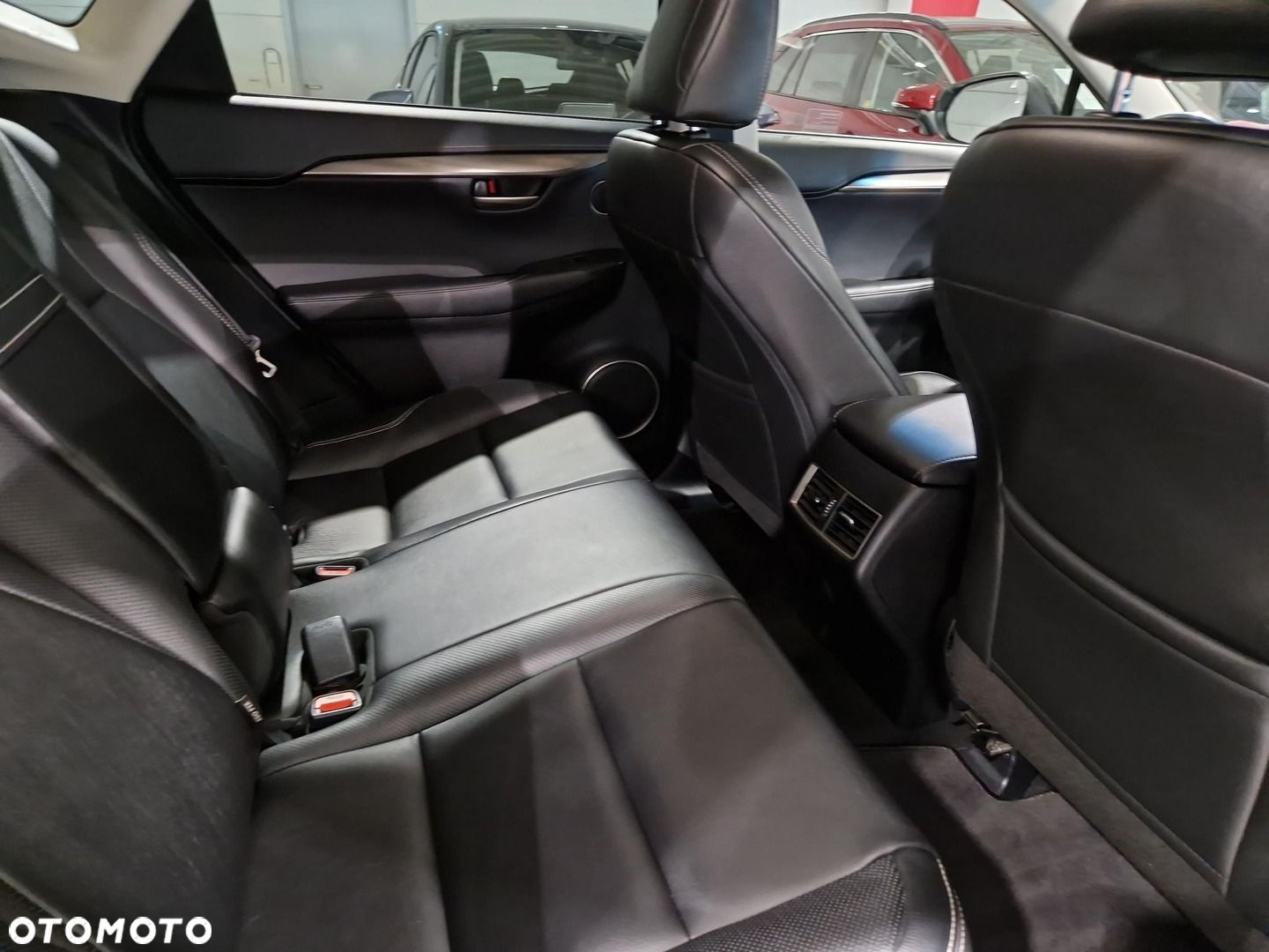 Lexus NX 200t Elite AWD - 13