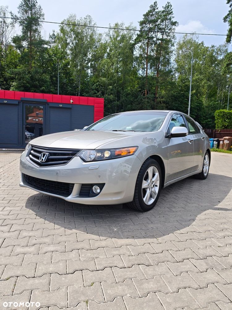Honda Accord - 1
