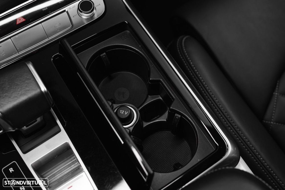 Audi Q7 55 TFSIe quattro S line Tiptronic - 34