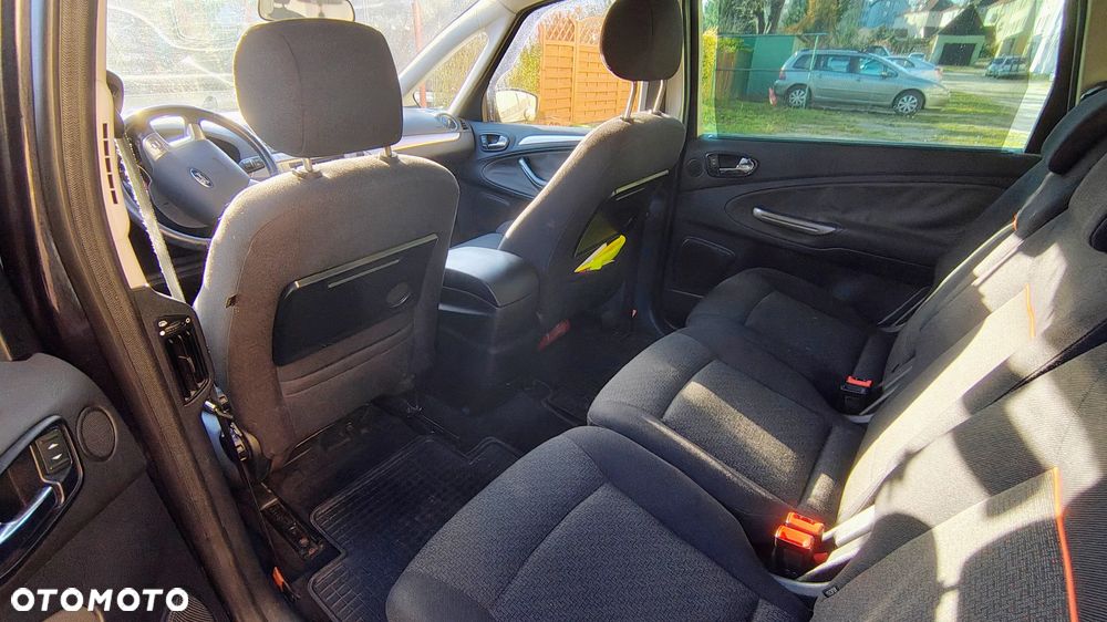 Ford S-Max - 7