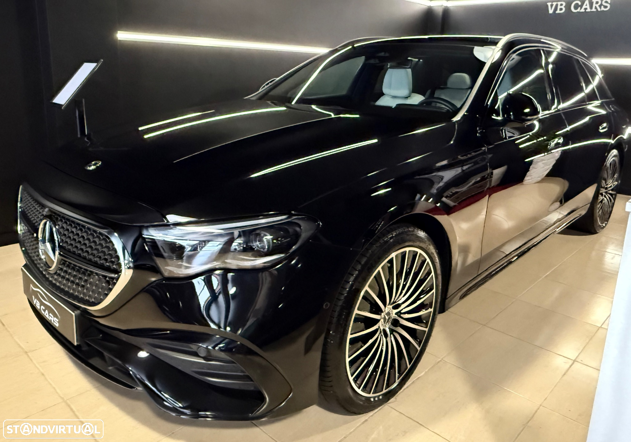 Mercedes-Benz E 300 Standard - 6