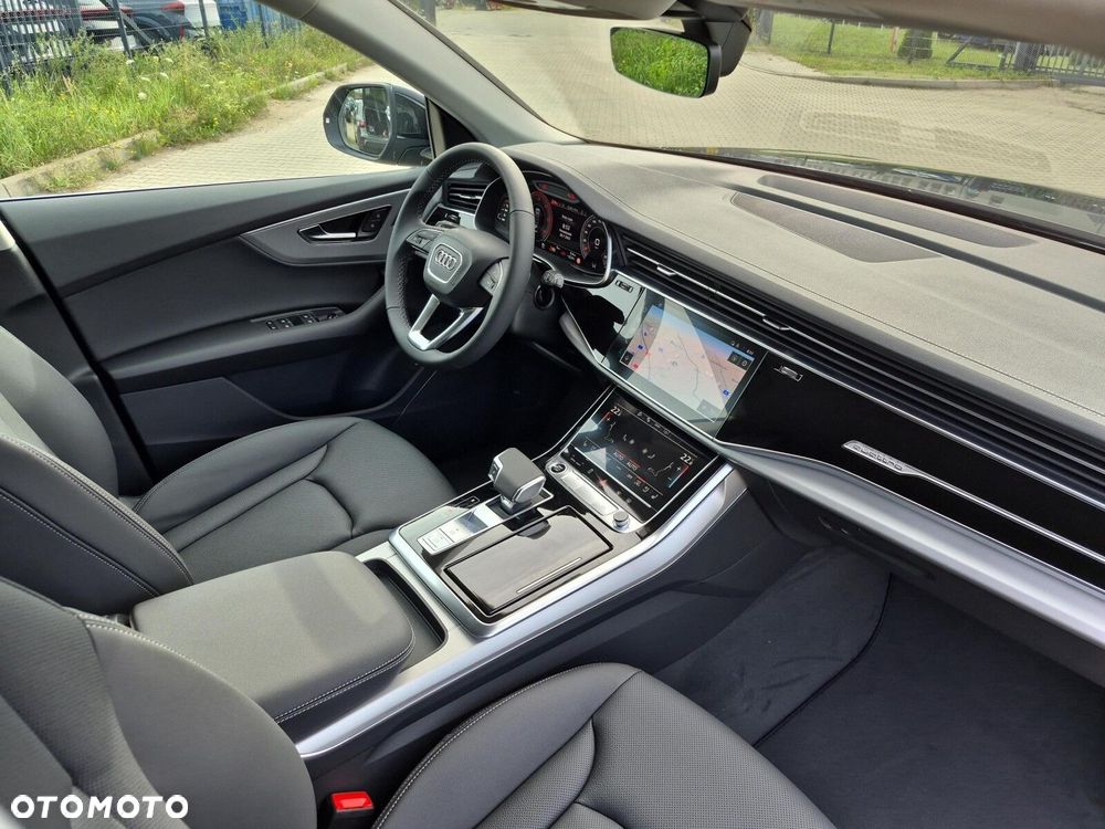 Audi Q8 - 23