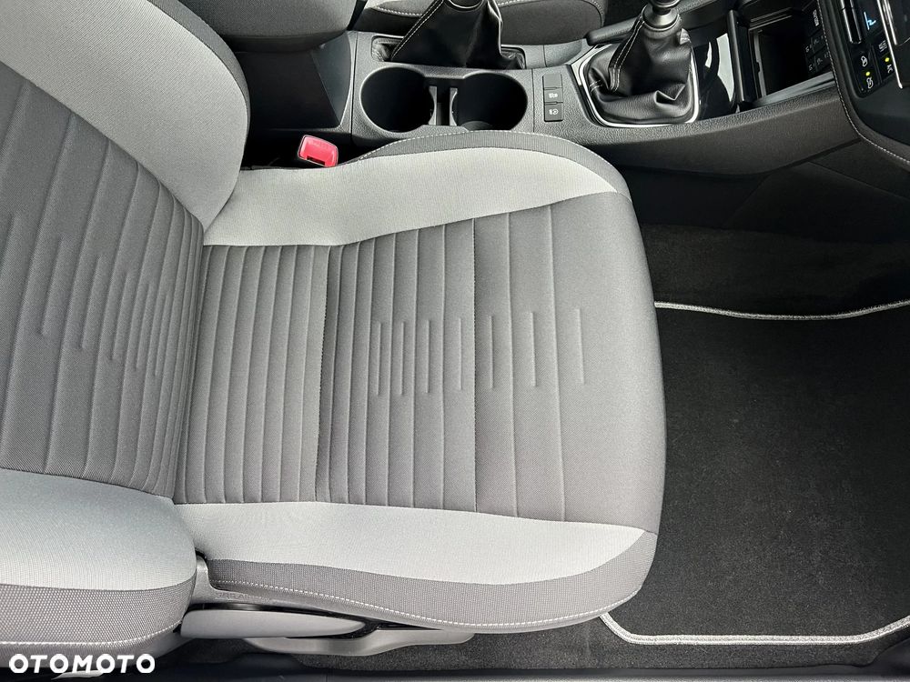 Toyota Auris 1.2 Turbo Edition S+ - 34