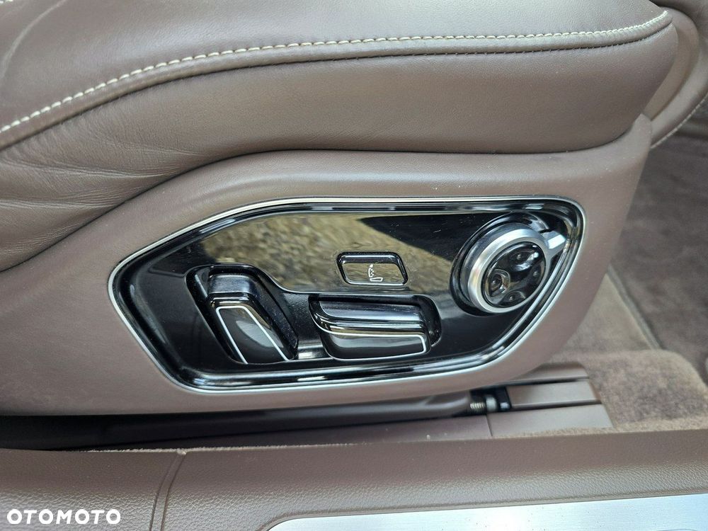 Audi A8 - 13