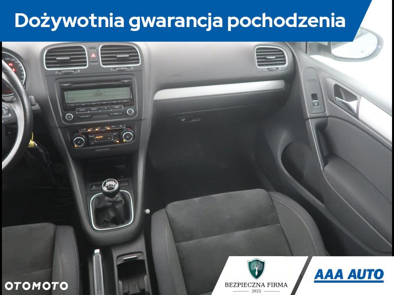 Volkswagen Golf - 9