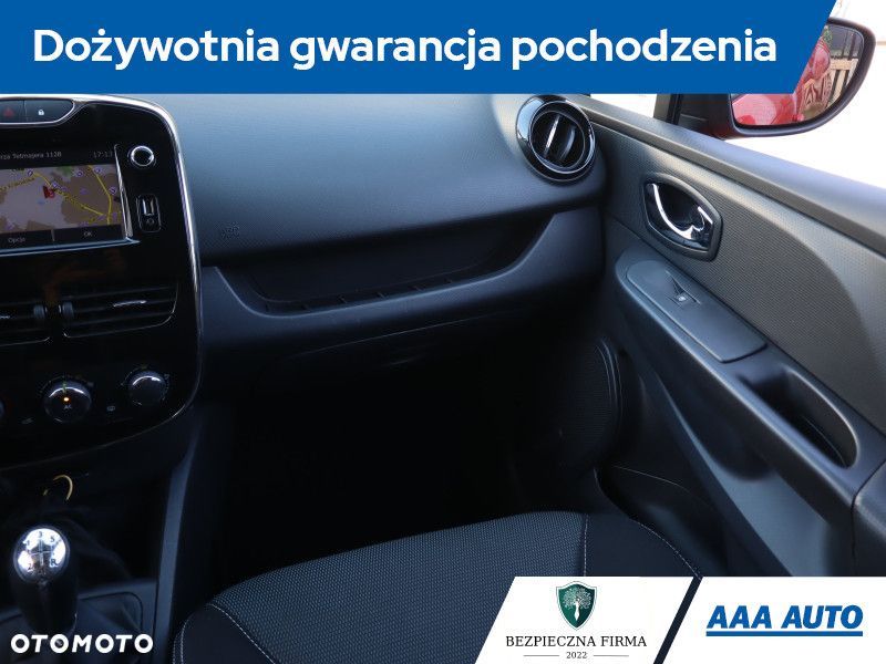 Renault Clio - 10