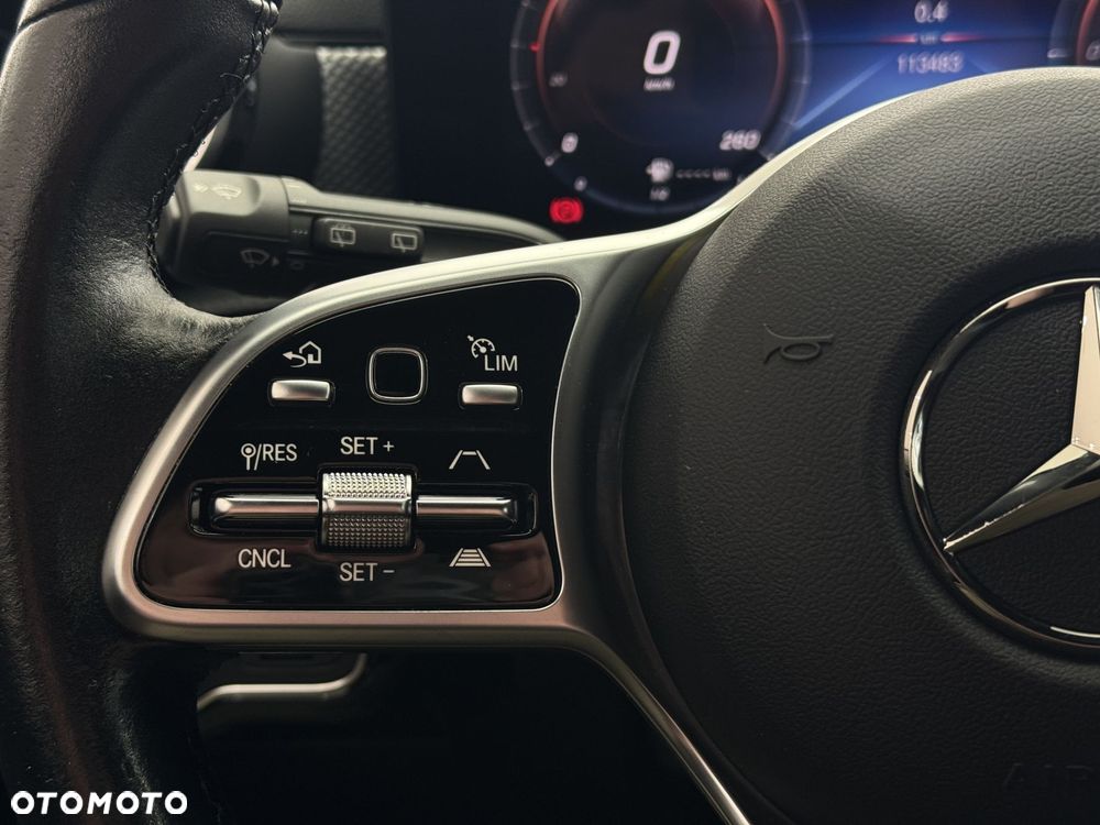 Mercedes-Benz CLA - 24