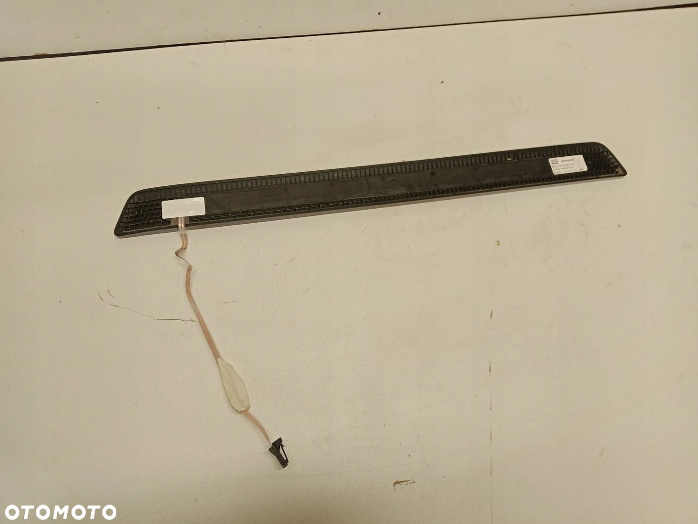 AUDI A3 S3 8V LISTWA PROGOWA PRAWA 8V0947418 - 3