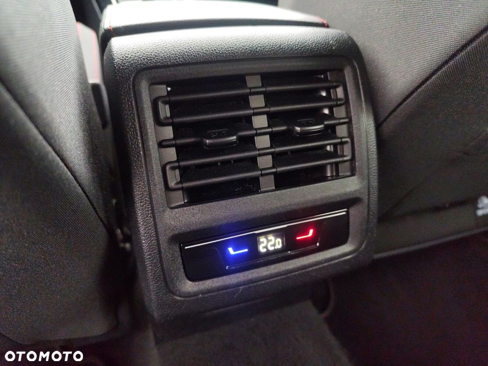 Volkswagen Golf - 13