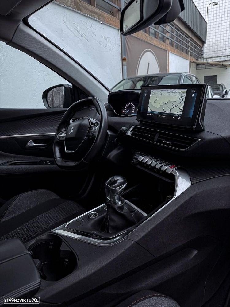 Peugeot 3008 1.5 BlueHDi Active Pack - 4