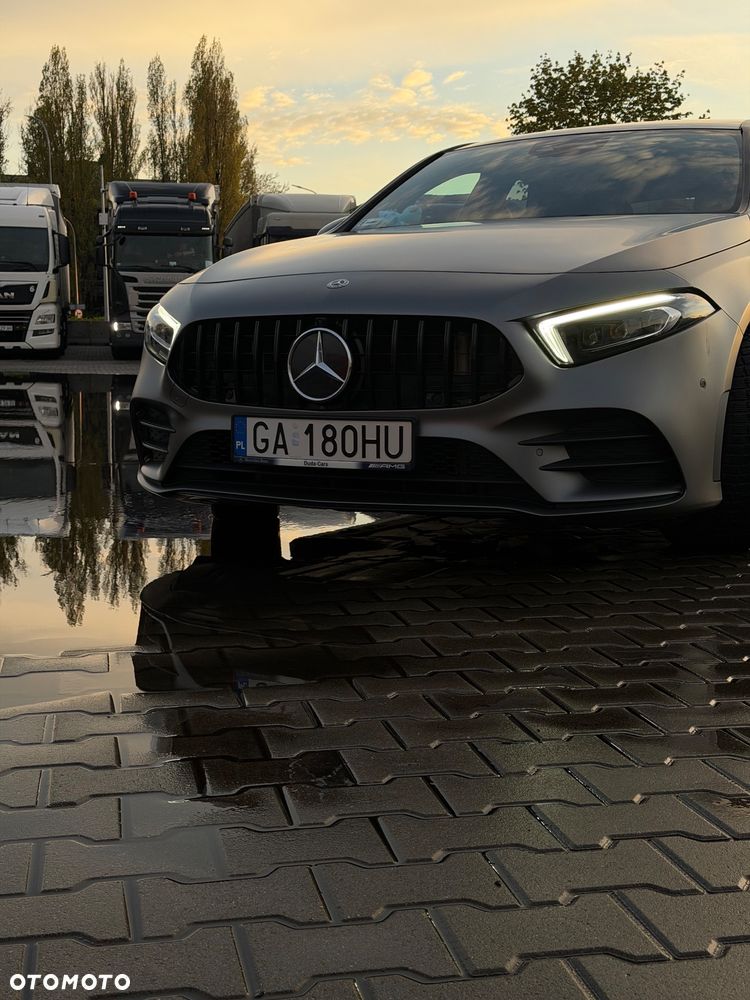 Mercedes-Benz Klasa A 220 4-Matic AMG Line 7G-DCT - 13