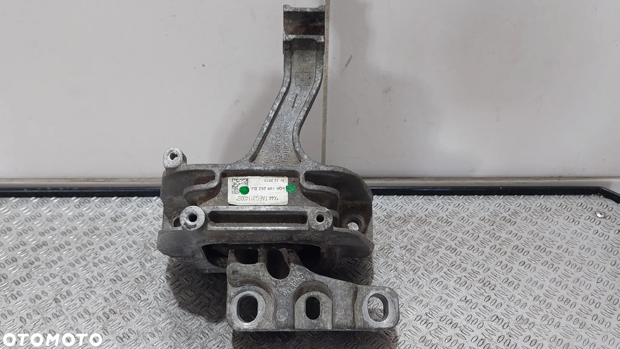 PODUSZKA ŁAPA SILNIKA SEAT LEON III R2014 2,0 TDI NR 5Q0199262BJ - 2
