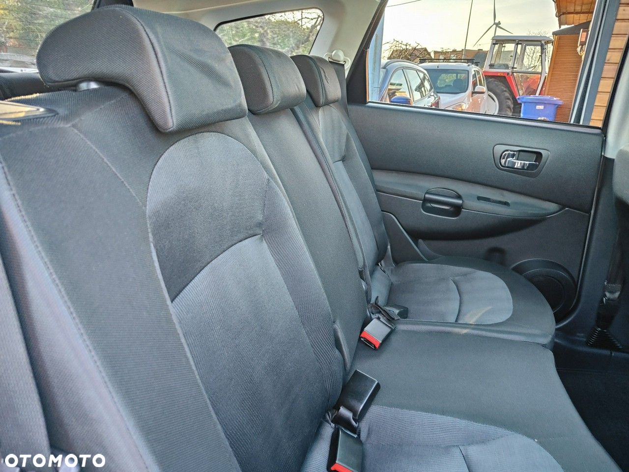 Nissan Qashqai+2 - 25