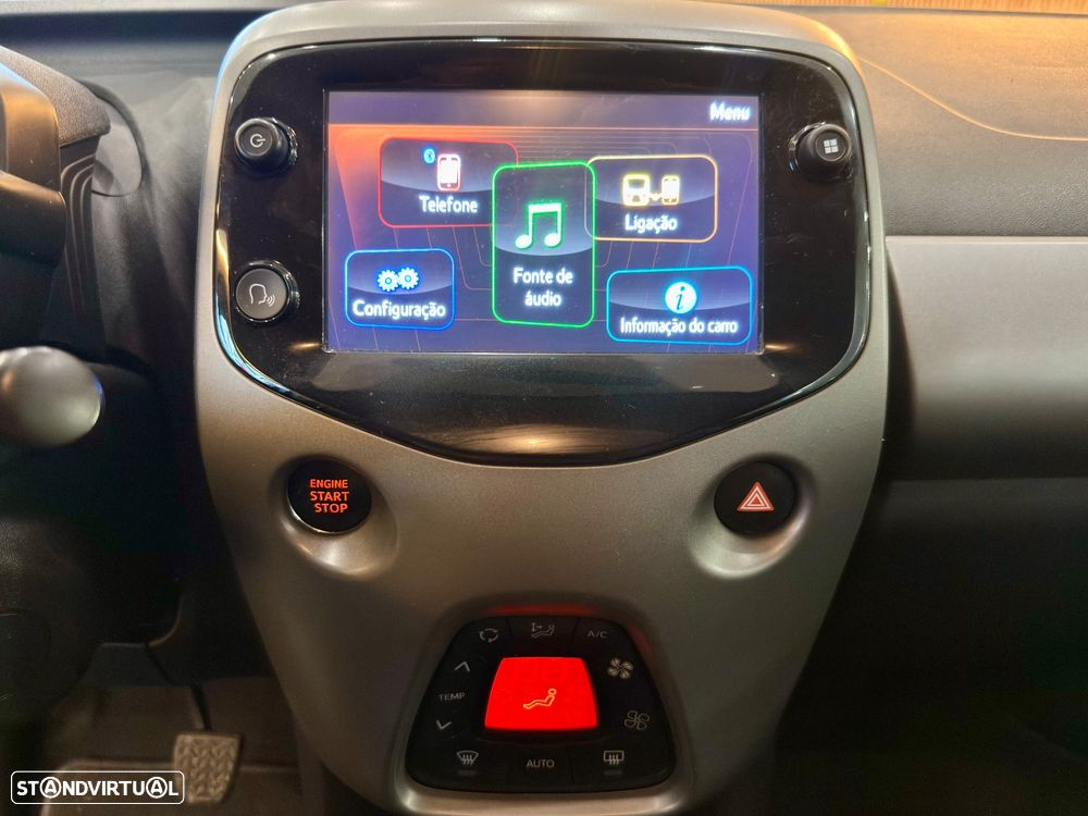 Toyota Aygo 1.0 X-Play Plus MM - 6