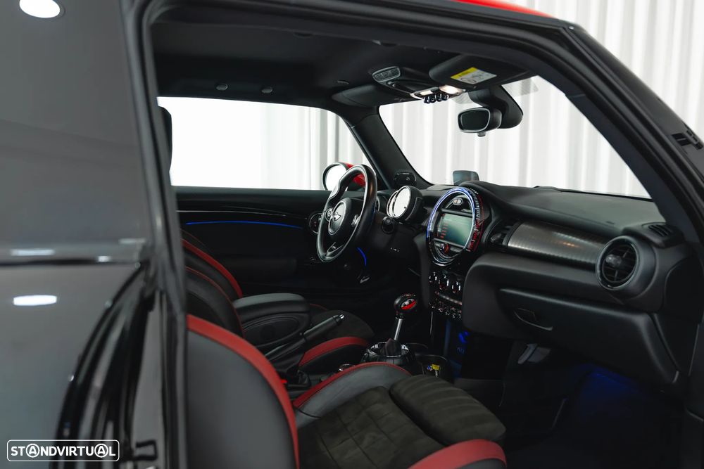 MINI 3 Portas John Cooper Works Auto Desportiva - 45