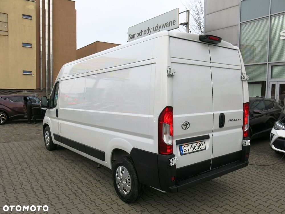 Toyota PROACE MAX - 8