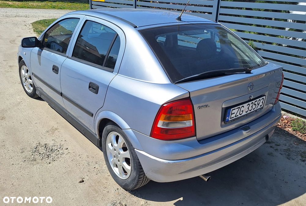 Opel Astra - 7